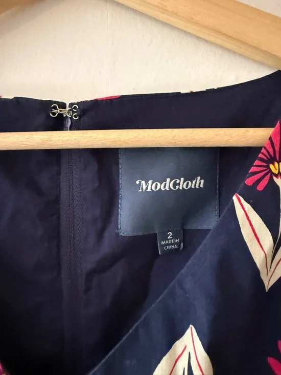 Modcloth Navy Midi Dress with Pink and Cream Floral Print - Picture 4 of 10
